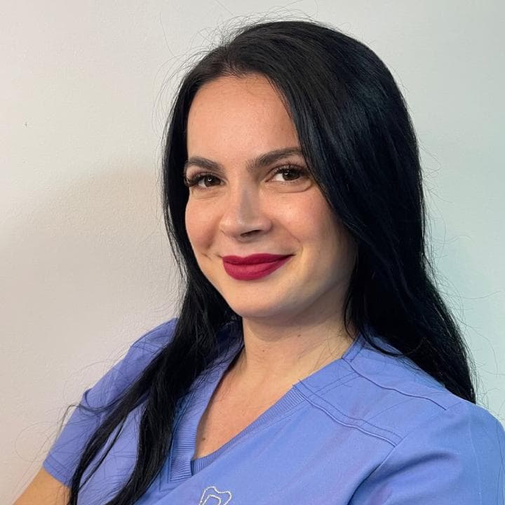 Dr. Pistol Alina