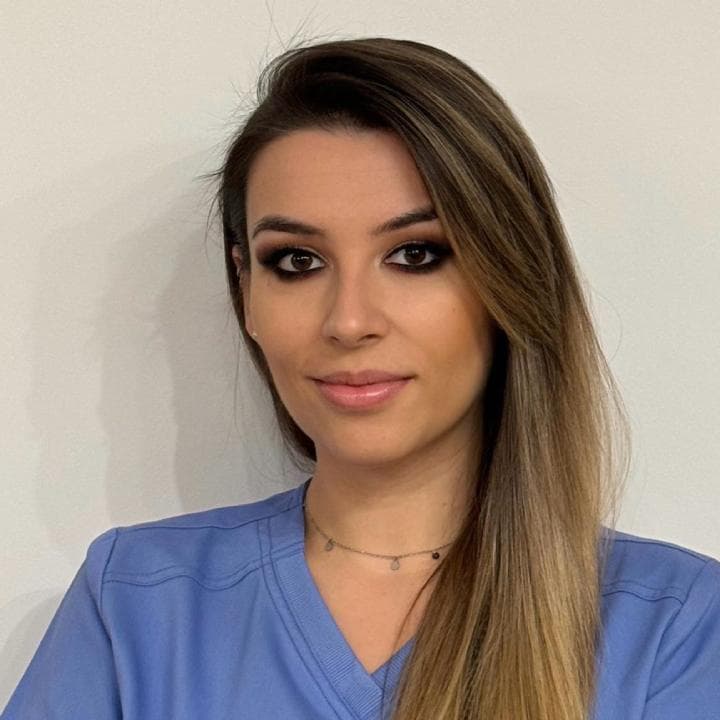 Dr. Carmen Constantin